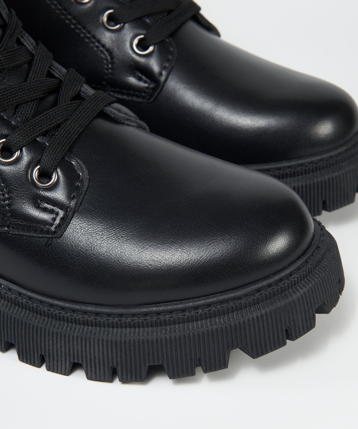 Botines planos militares image number null